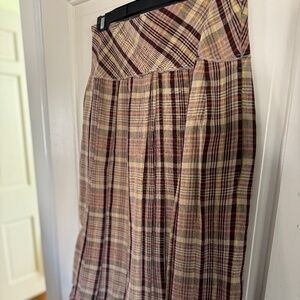 Liith linen skirt with pockets